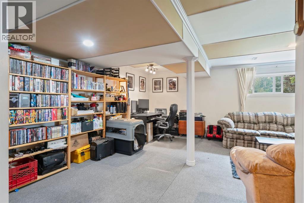 Single Family House Bi-level for Sale in  A Avenue SE Dover Calgary 