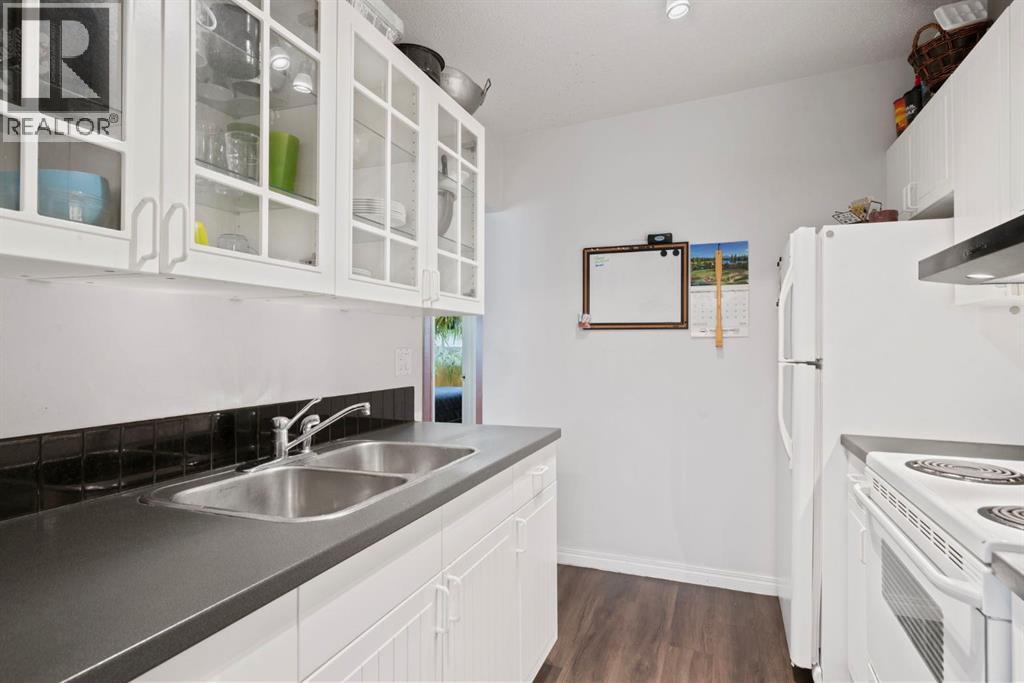 Single Family House Bi-level for Sale in  A Avenue SE Dover Calgary 