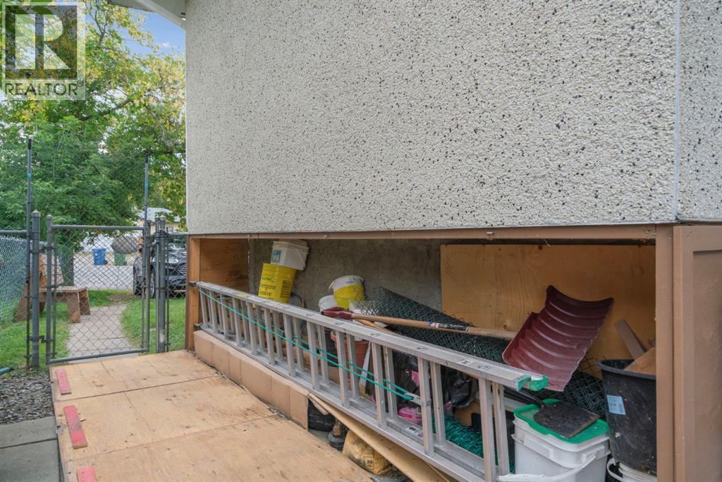 Single Family House Bi-level for Sale in  A Avenue SE Dover Calgary 