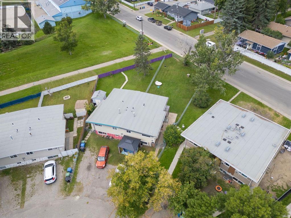 Single Family House Bi-level for Sale in  A Avenue SE Dover Calgary 
