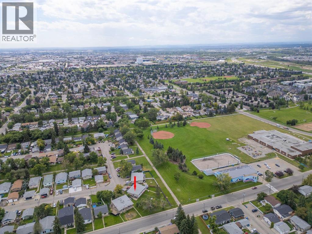 Single Family House Bi-level for Sale in  A Avenue SE Dover Calgary 