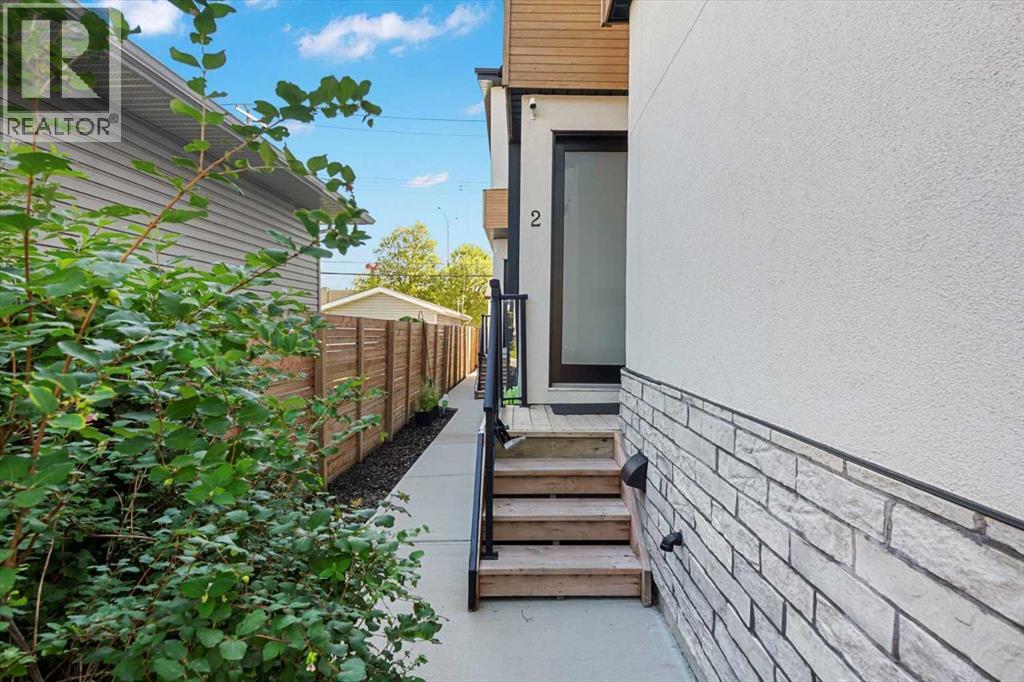 Single Family House for Sale in   A Street SW Richmond Calgary 