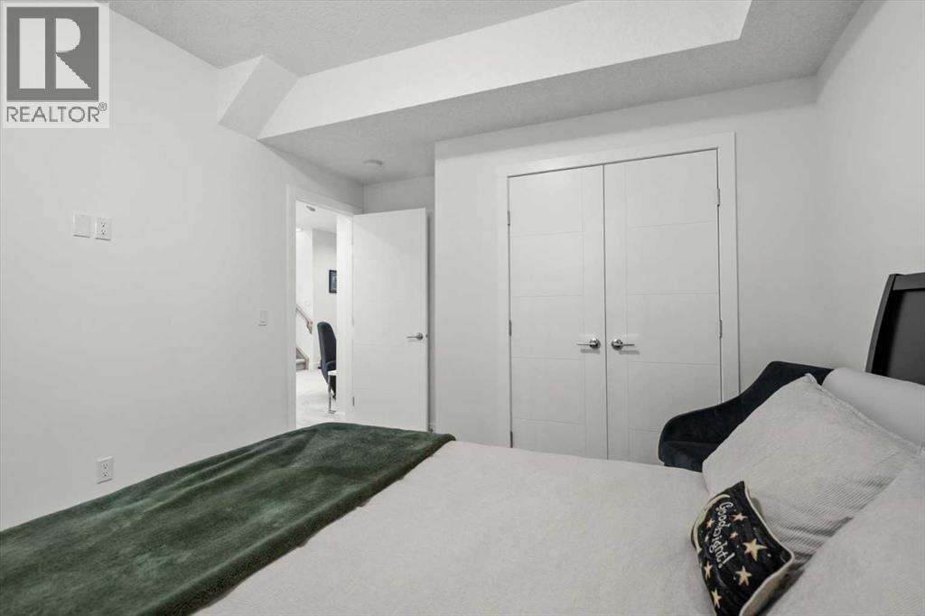 Single Family House for Sale in   A Street SW Richmond Calgary 