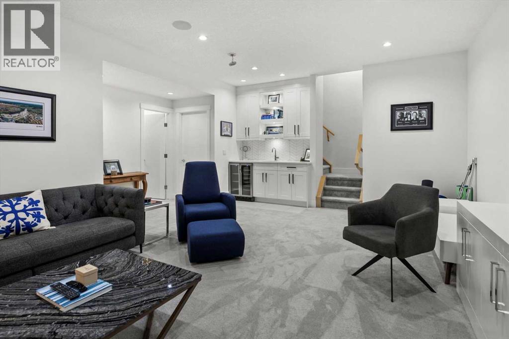 Single Family House for Sale in   A Street SW Richmond Calgary 