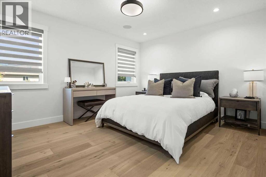 Single Family House for Sale in   A Street SW Richmond Calgary 