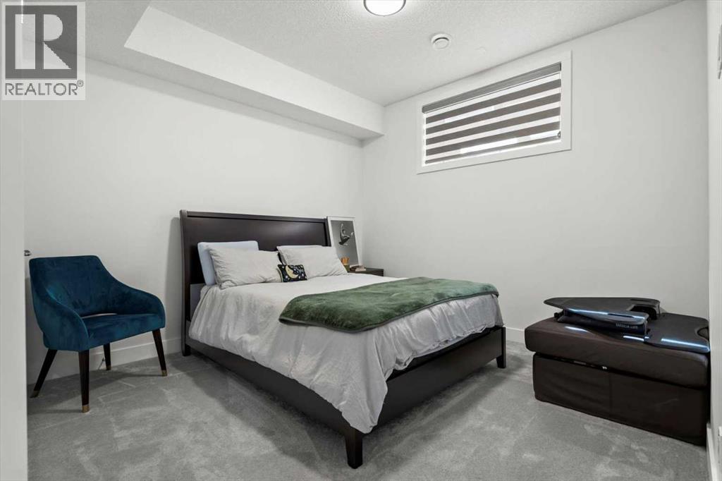 Single Family House for Sale in   A Street SW Richmond Calgary 