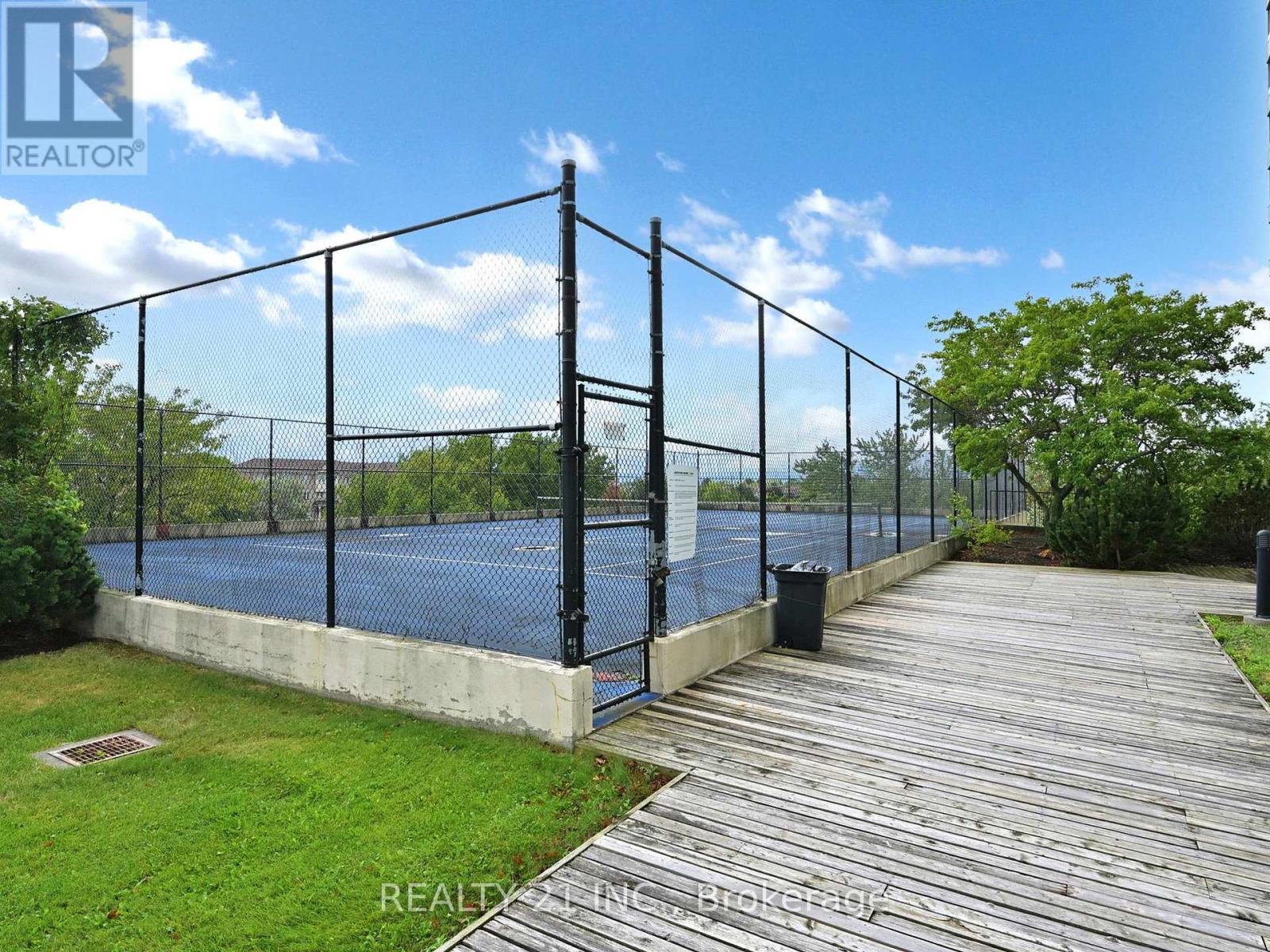 Photo 37 of 488 1 Greystone Walk Drive, Toronto ON
