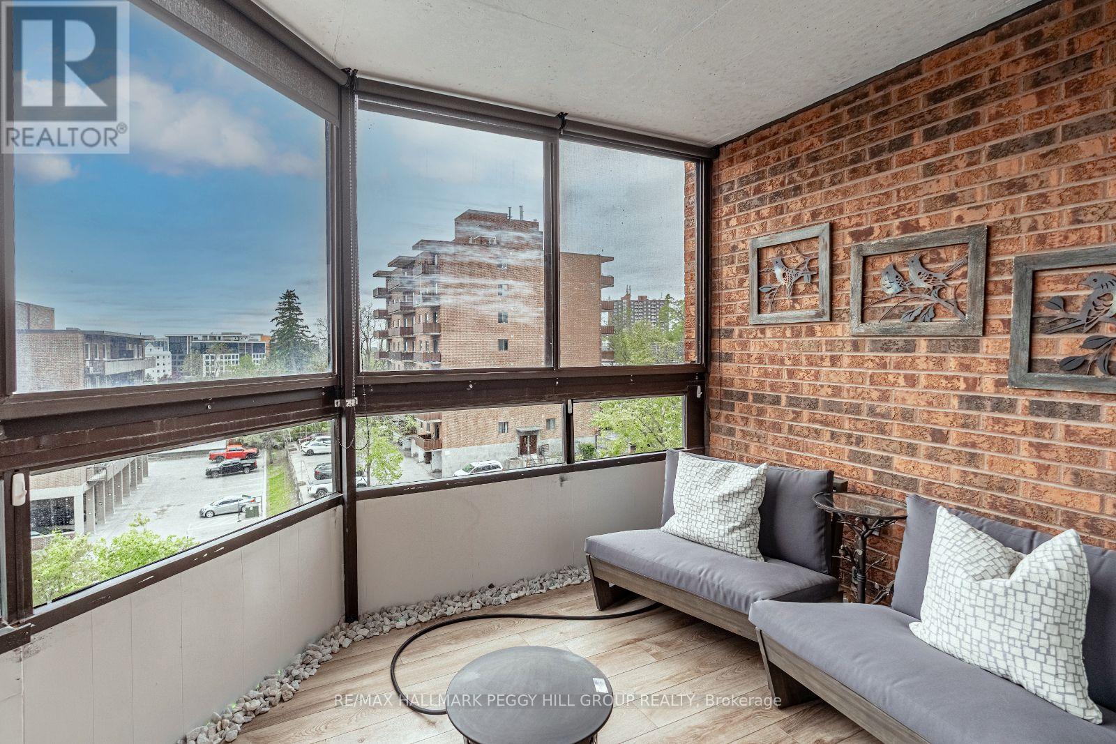 Photo 13 of 504 181 Collier Street, Barrie ON