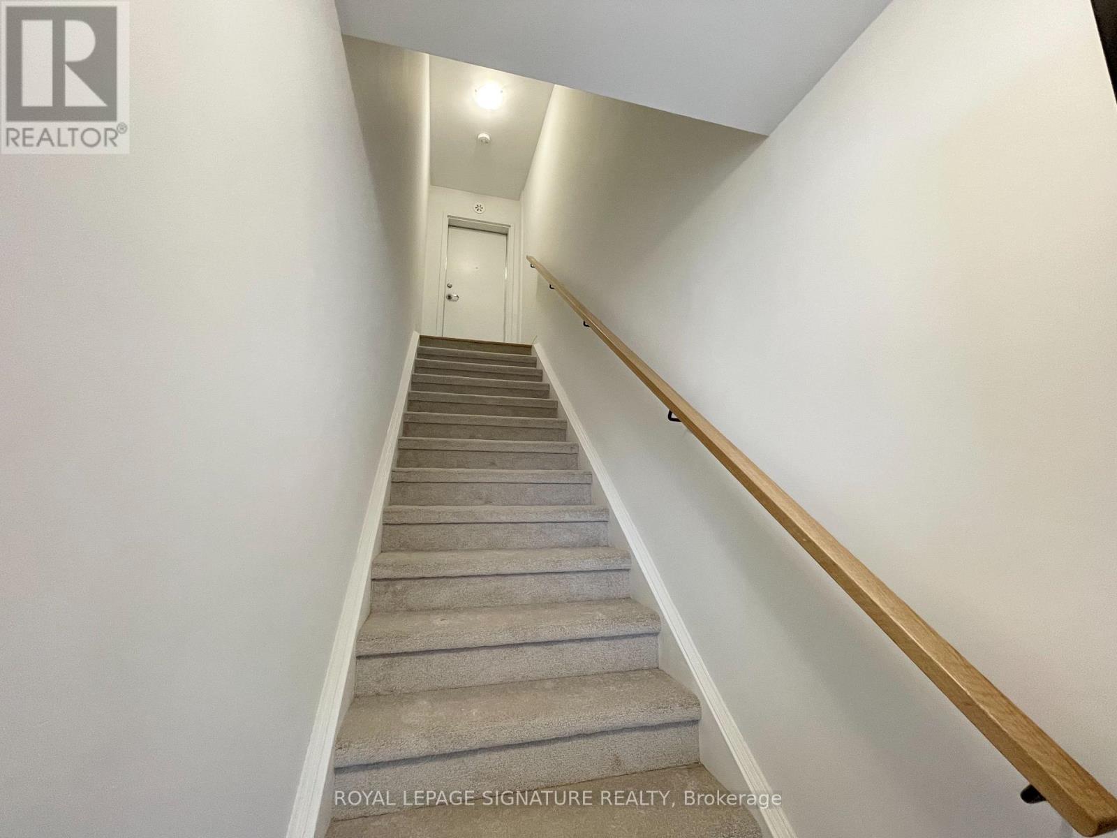 Photo 26 of 3 129 Appletree Lane, Barrie ON