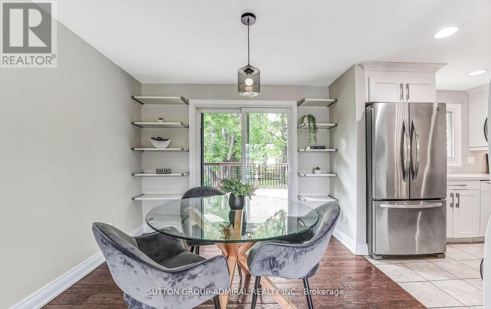 Photo 19 of 14 Chippawa Main Court, Barrie ON
