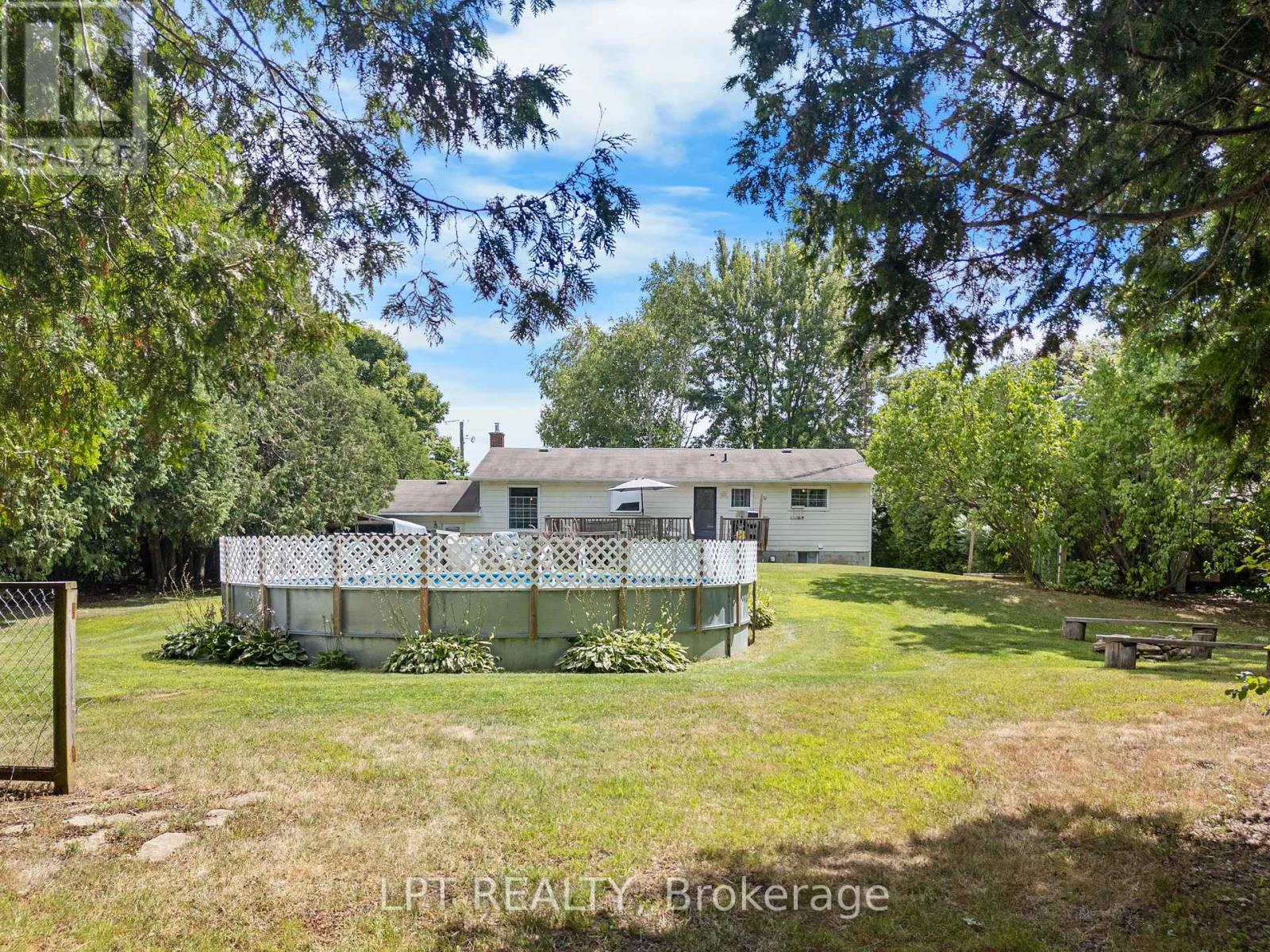 Photo 29 of 656 Kitley 3 Line, Elizabethtownkitley ON