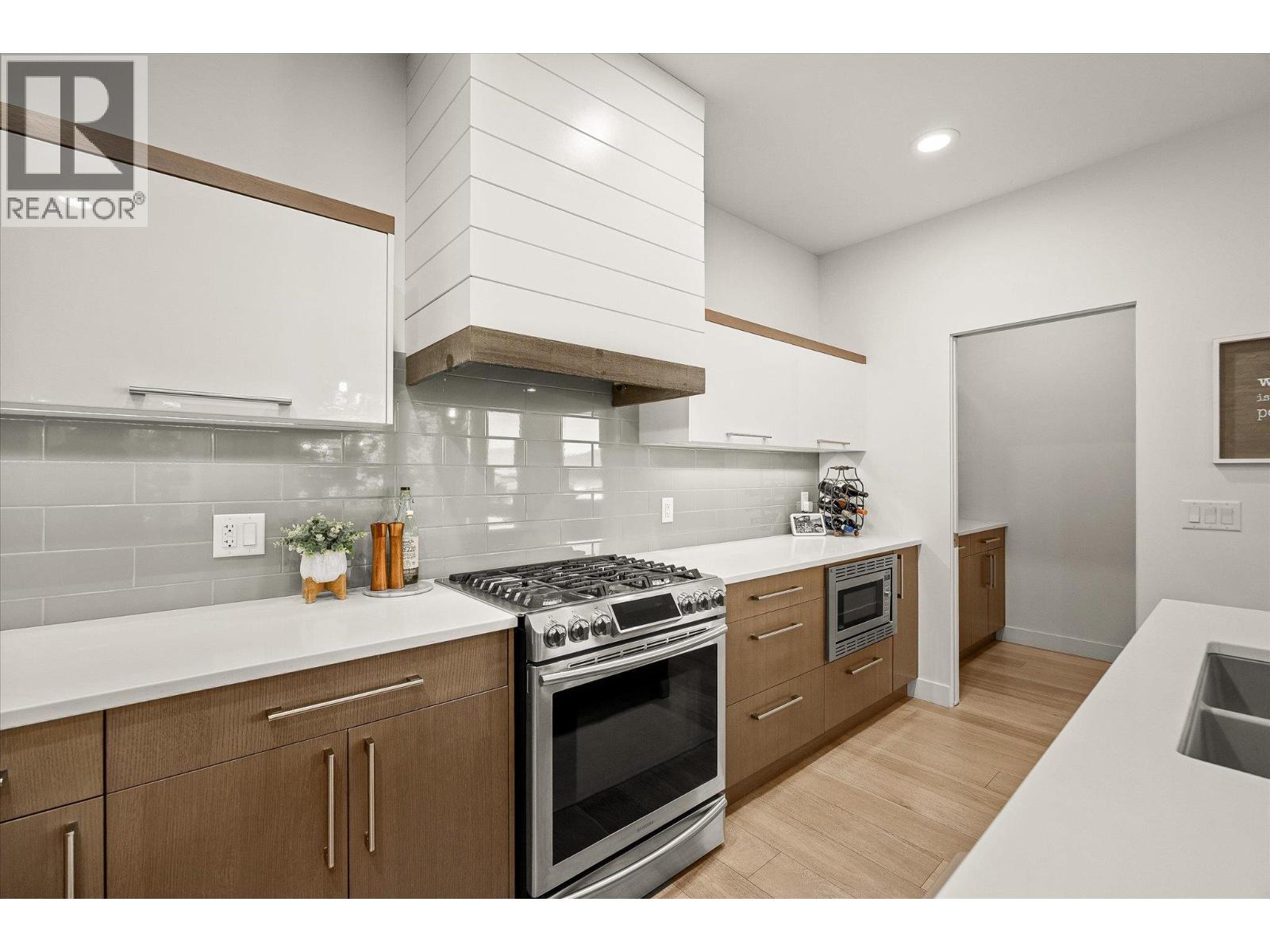  5077 Twinflower Crescent, Kelowna