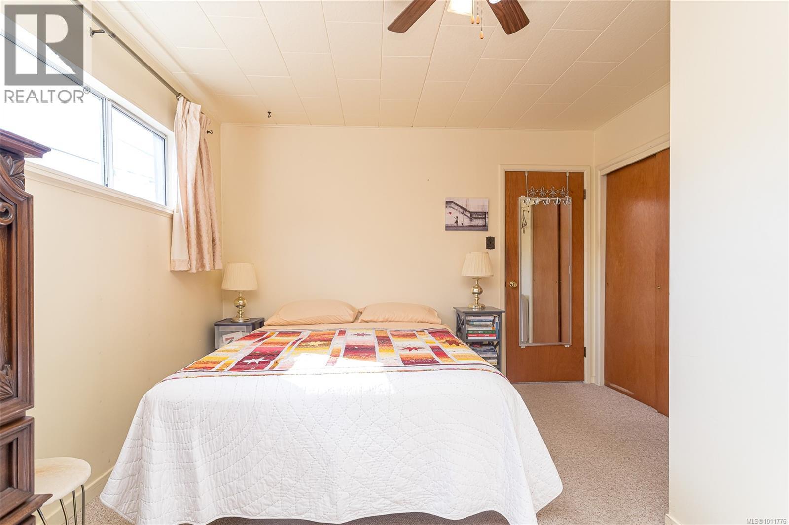 9992 Daniel St, Chemainus