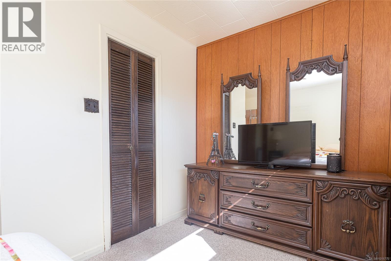 9992 Daniel St, Chemainus