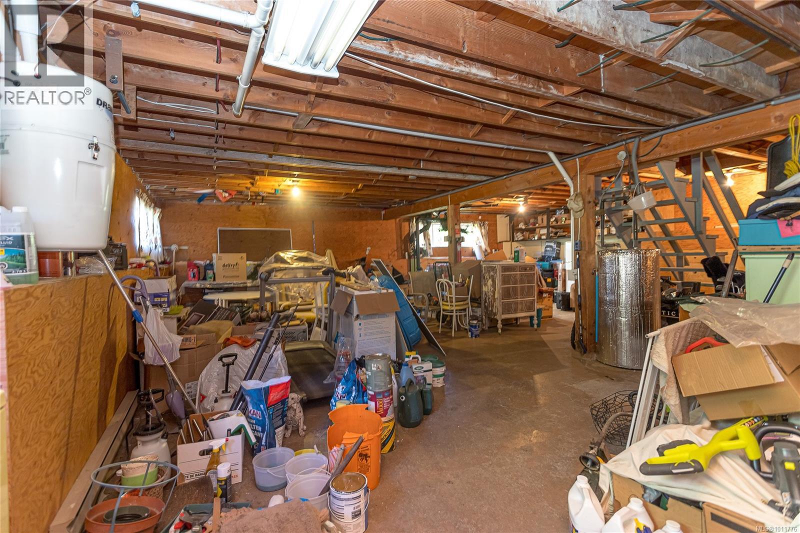 9992 Daniel St, Chemainus