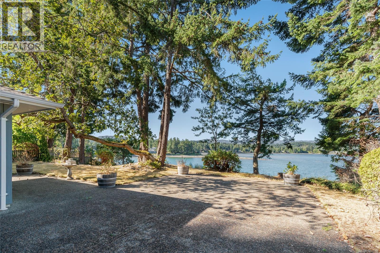 Photo 16 of 1419 Madrona Dr, Nanoose Bay BC