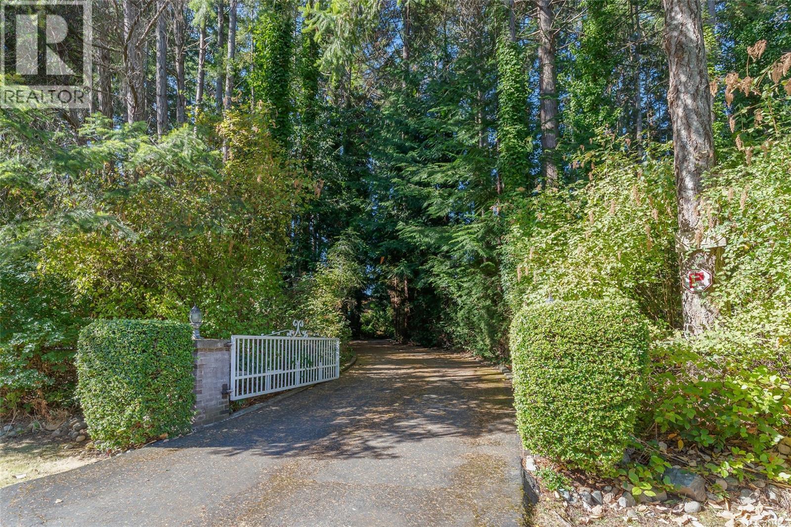 Photo 2 of 1419 Madrona Dr, Nanoose Bay BC
