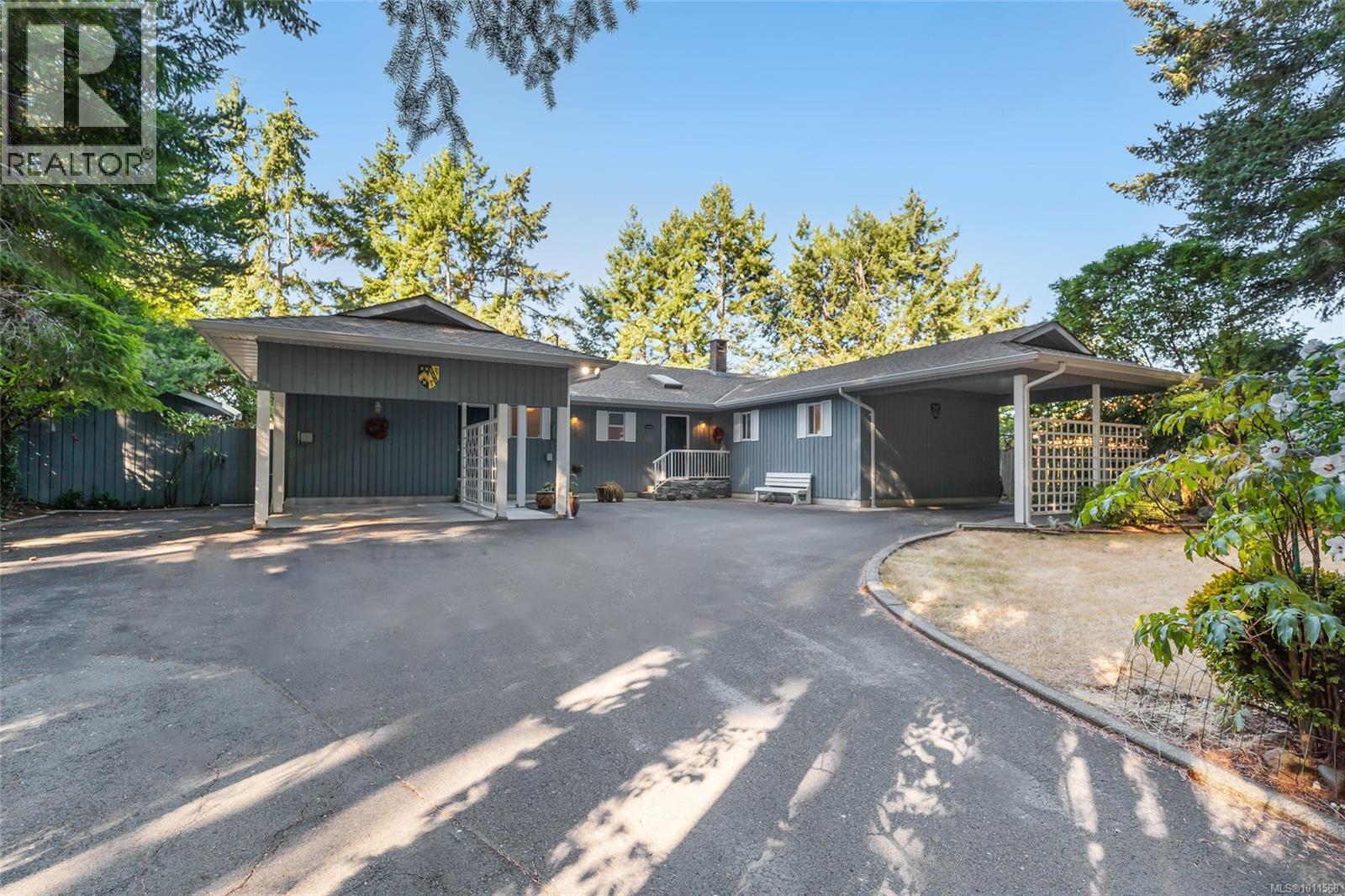 Photo 7 of 1419 Madrona Dr, Nanoose Bay BC