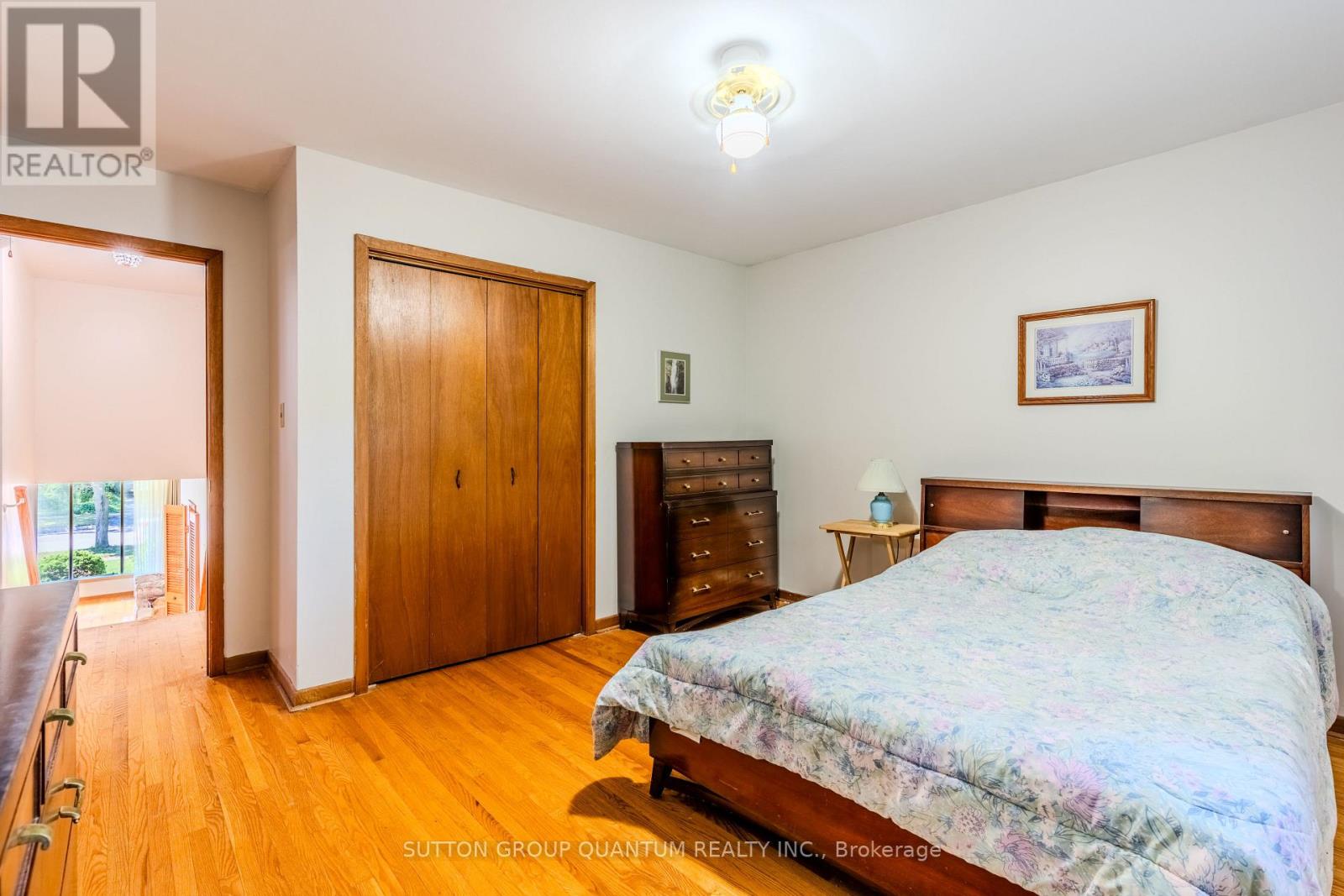 Photo 33 of 1798 Medallion Court, Mississauga ON