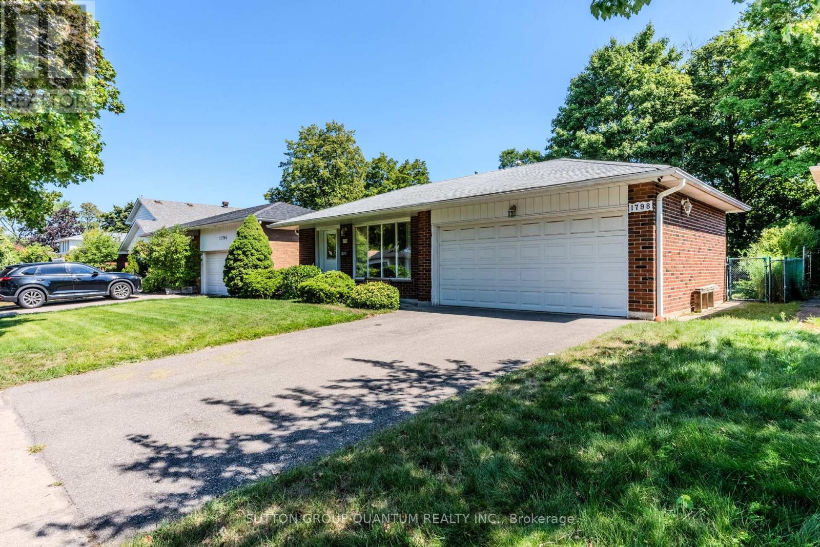 Photo 1 of 1798 Medallion Court, Mississauga ON