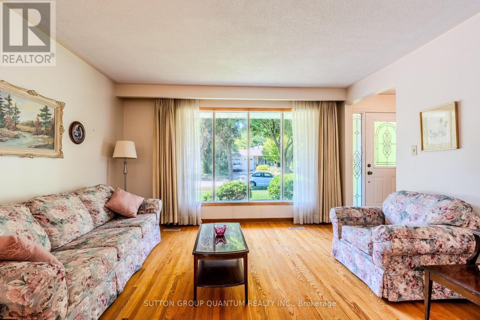 Photo 16 of 1798 Medallion Court, Mississauga ON
