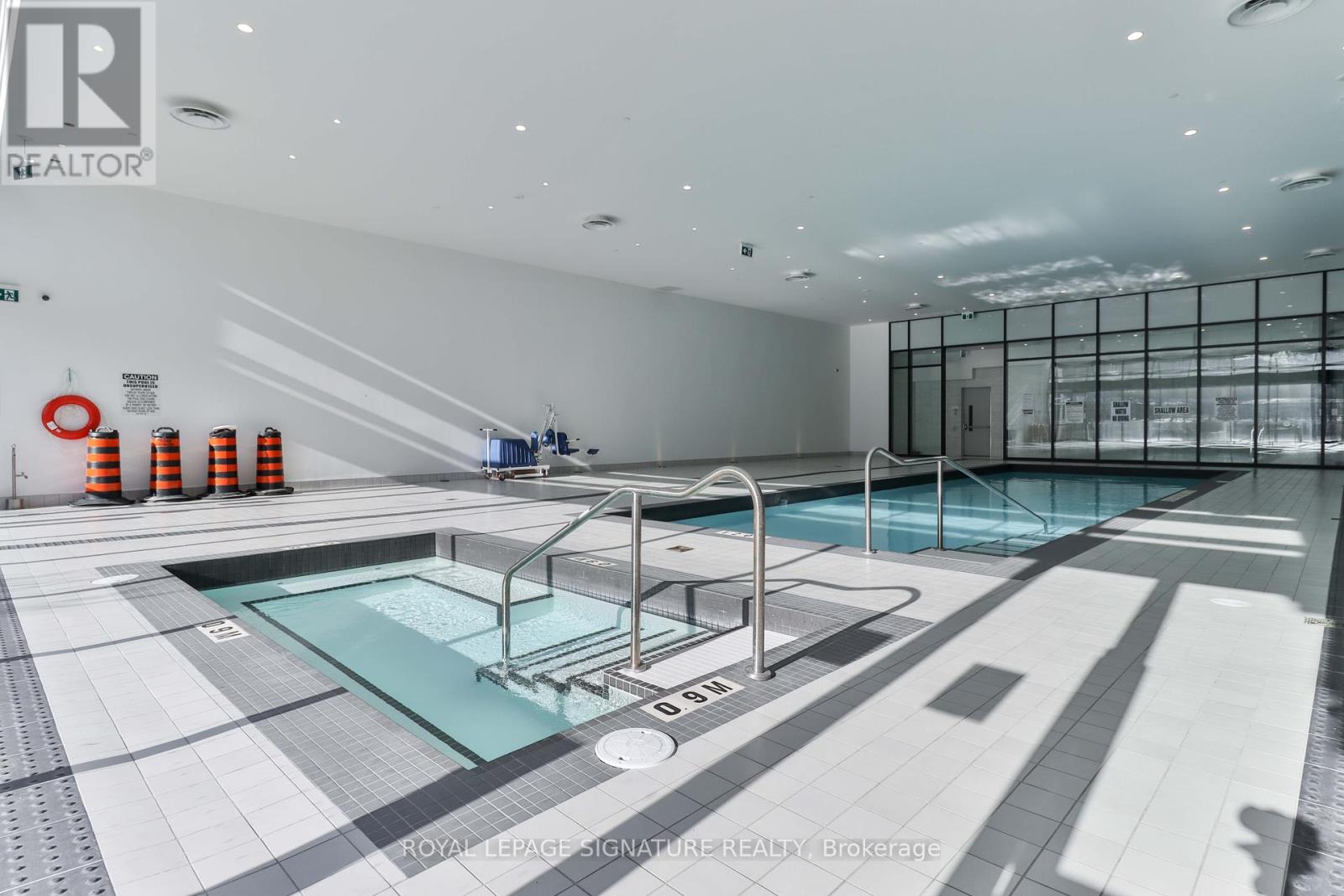 Photo 3 of 3205 50 Oneill Road, Toronto ON
