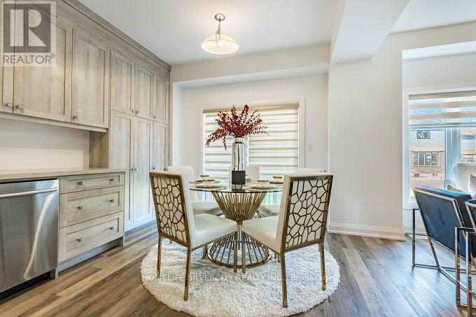 Photo 23 of 11 Holder Drive, Brantford ON