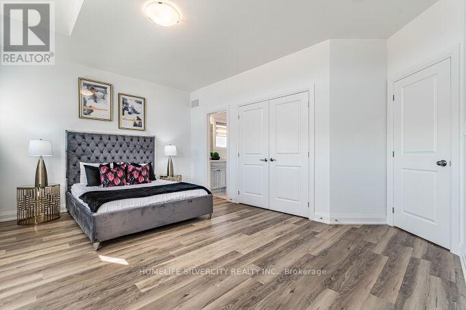 Photo 27 of 11 Holder Drive, Brantford ON