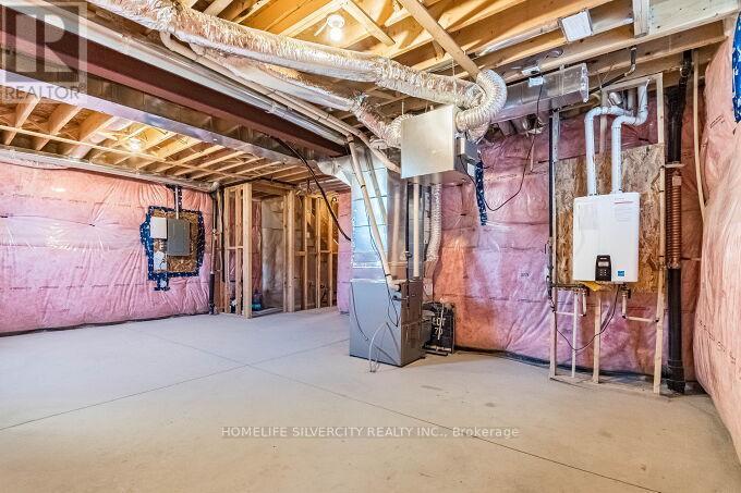 Photo 11 of 11 Holder Drive, Brantford ON