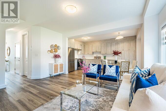 Photo 45 of 11 Holder Drive, Brantford ON