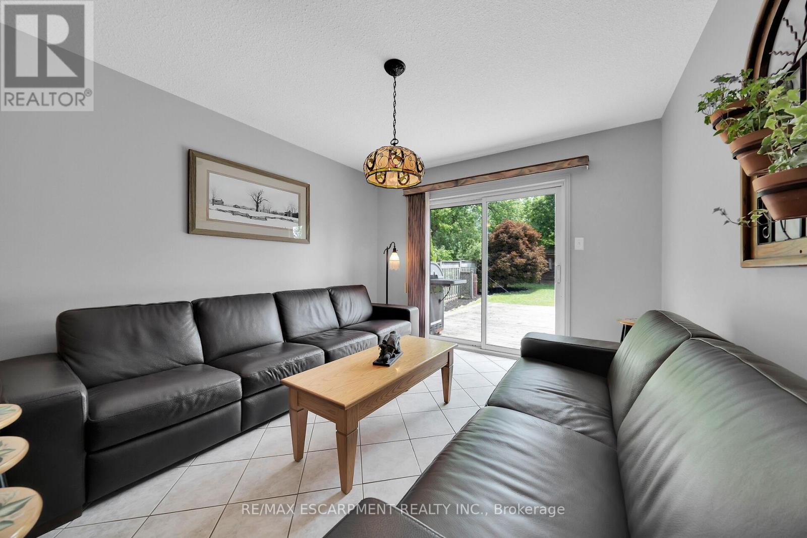 Photo 6 of 67 Jeremy Street, Hamilton ON