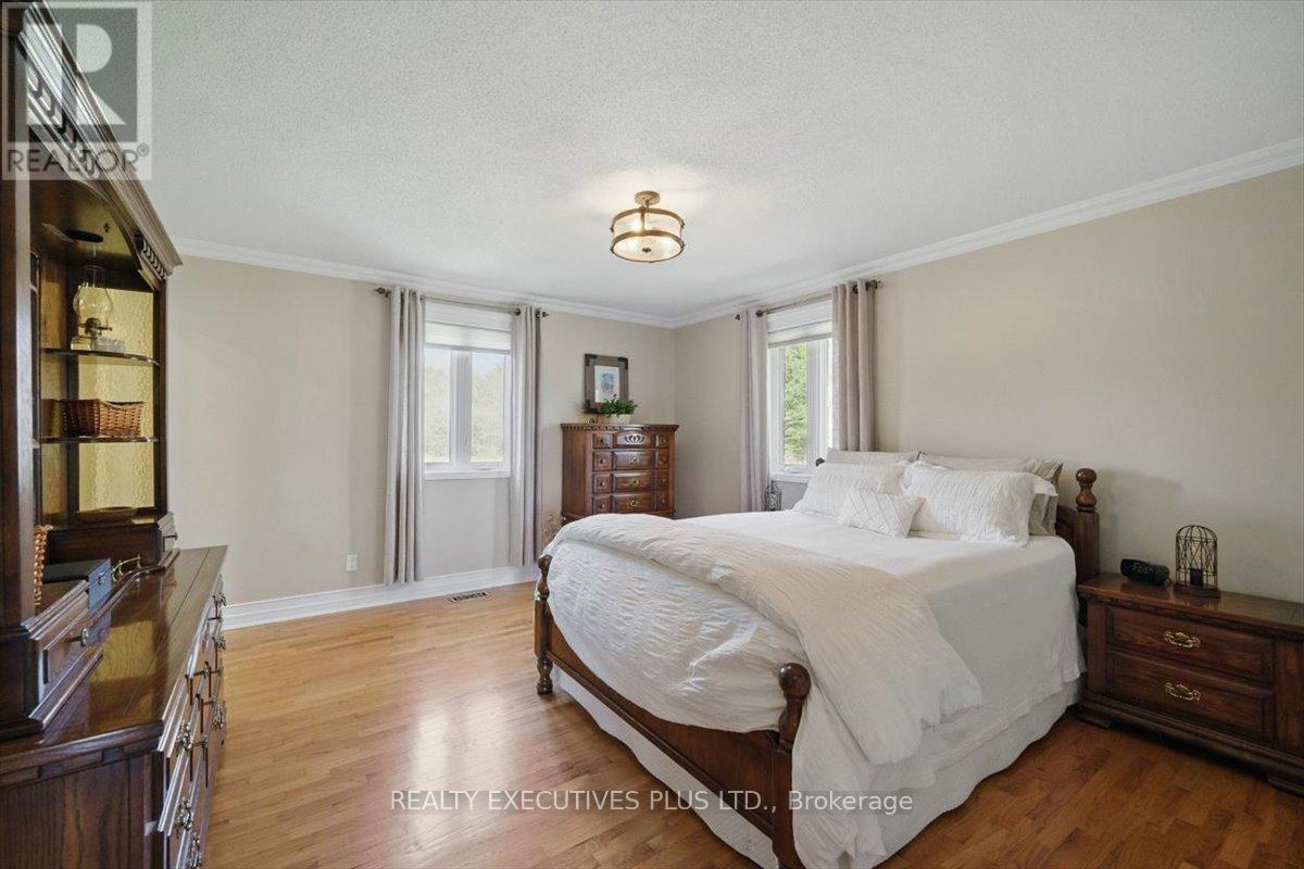 Photo 33 of 2935 Baseline Road, Clarencerockland ON