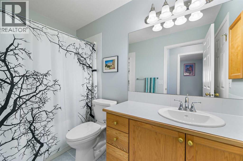 Single Family House for Sale in  Pinecliff Grove NE Pineridge Calgary 