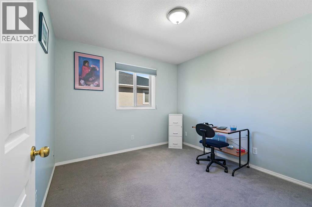 Single Family House for Sale in  Pinecliff Grove NE Pineridge Calgary 
