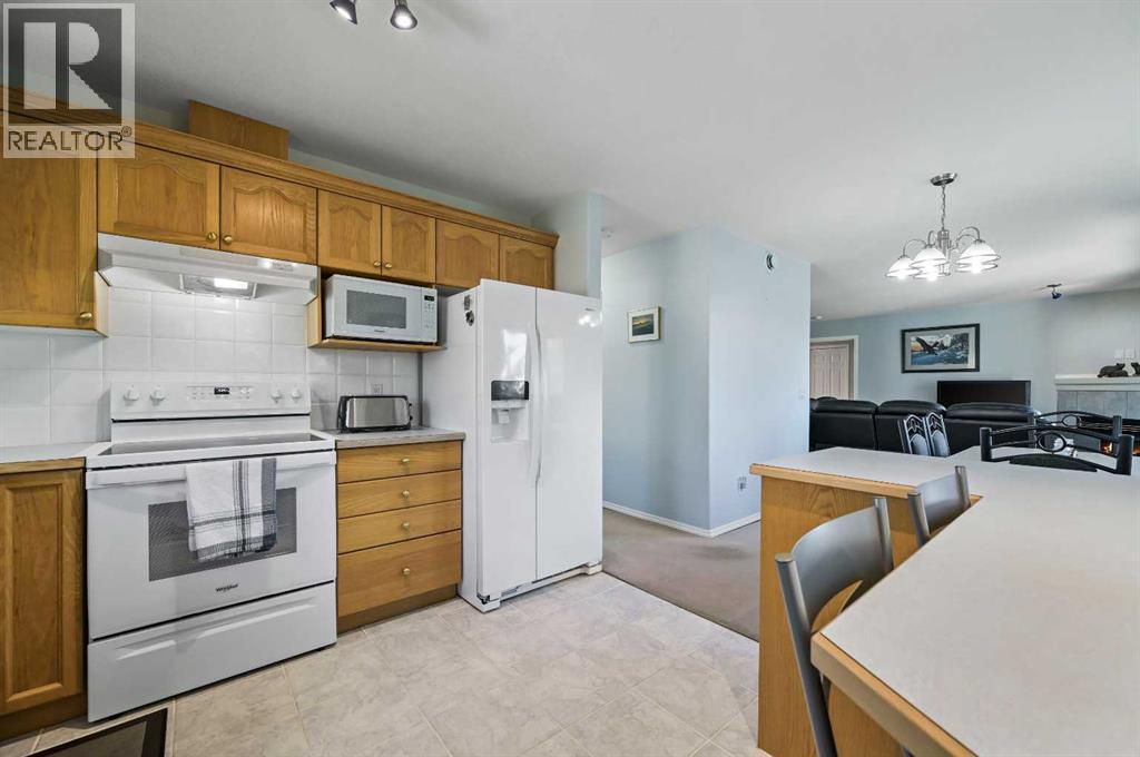 Single Family House for Sale in  Pinecliff Grove NE Pineridge Calgary 