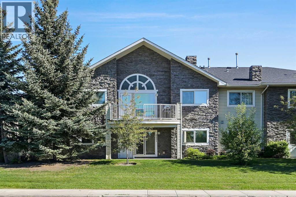 Single Family House for Sale in  Pinecliff Grove NE Pineridge Calgary 
