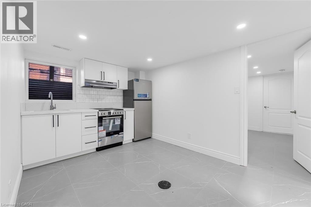 Photo 8 of 43 Norwich Road Unit 4, Stoney Creek ON