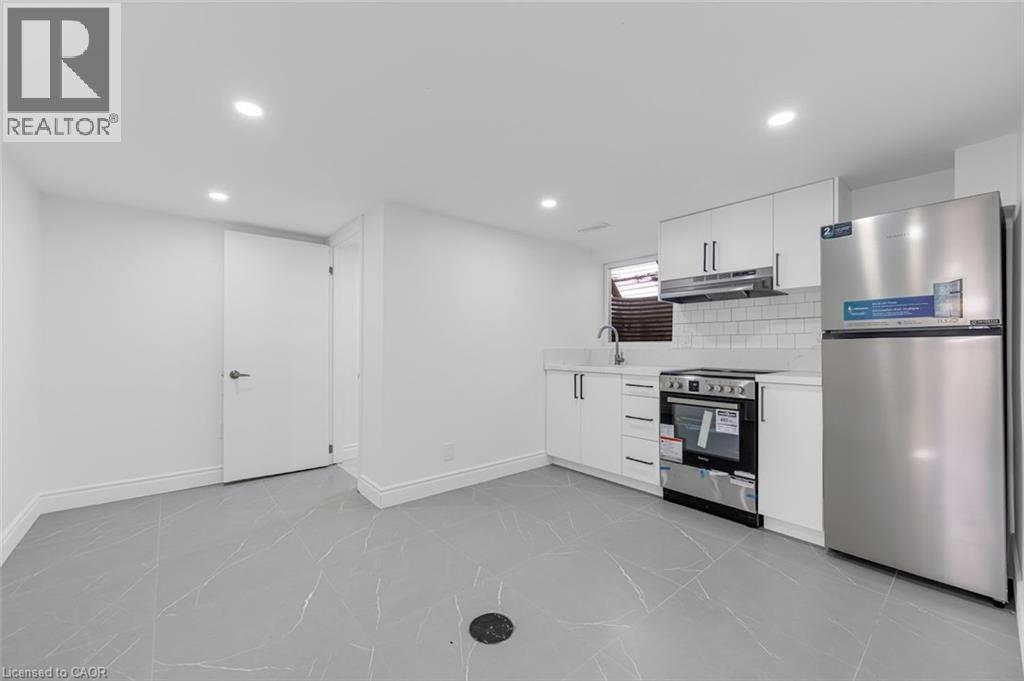 Photo 10 of 43 Norwich Road Unit 4, Stoney Creek ON