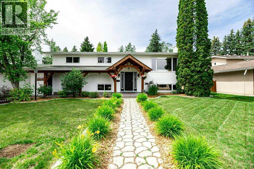 Photo 6 of 3528 44 A Avenue, Red Deer AB