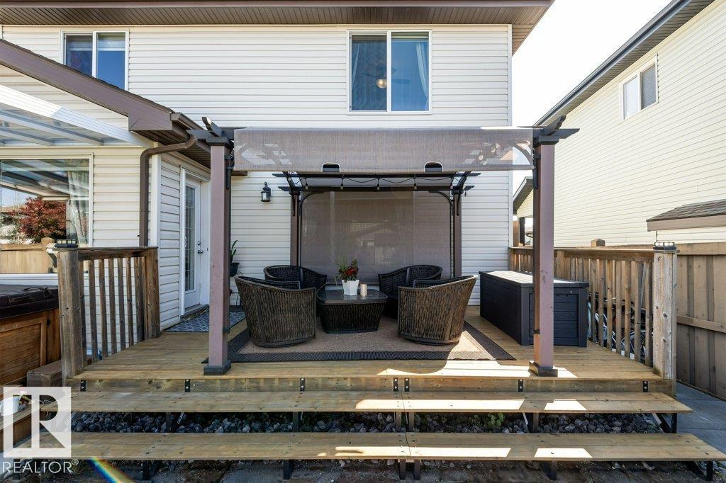 Photo 2 of 16820 57 St Nw, Edmonton AB