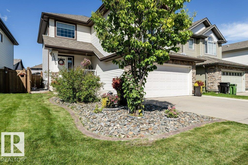 Photo 52 of 16820 57 St Nw, Edmonton AB