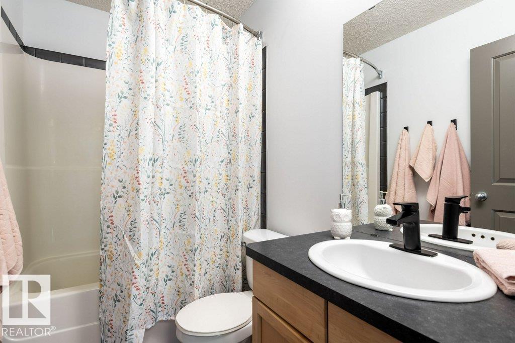 Photo 7 of 16820 57 St Nw, Edmonton AB