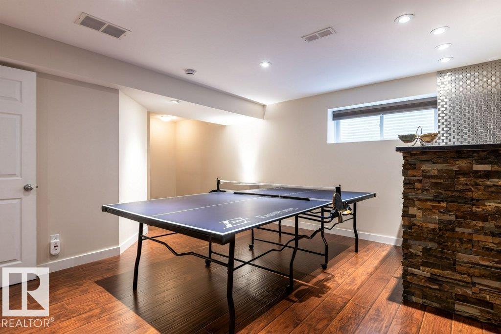 Photo 19 of 16820 57 St Nw, Edmonton AB