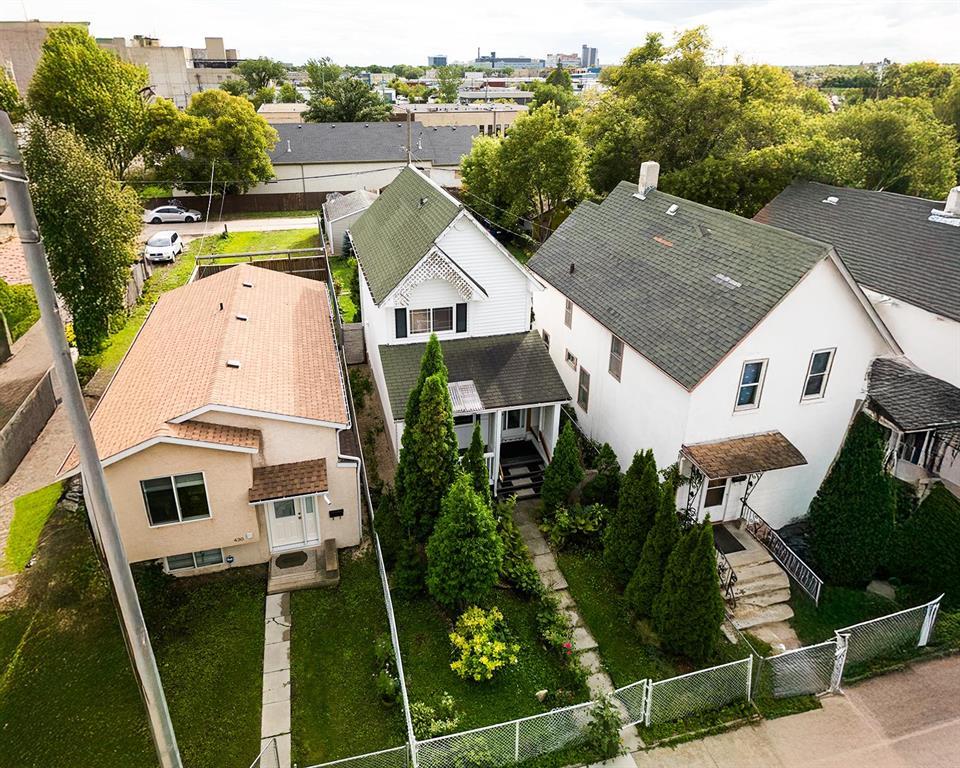 Photo 2 of 432 Stella Avenue, Winnipeg MB