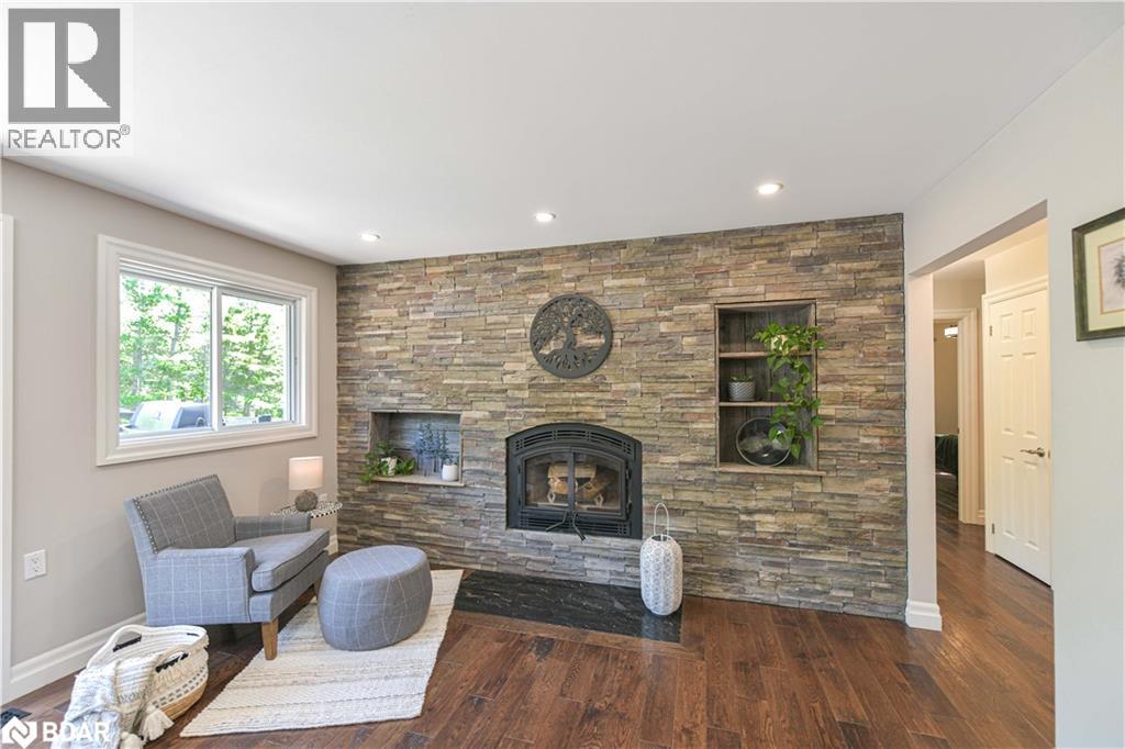 Photo 26 of 3193 Muskoka Street, Severn ON