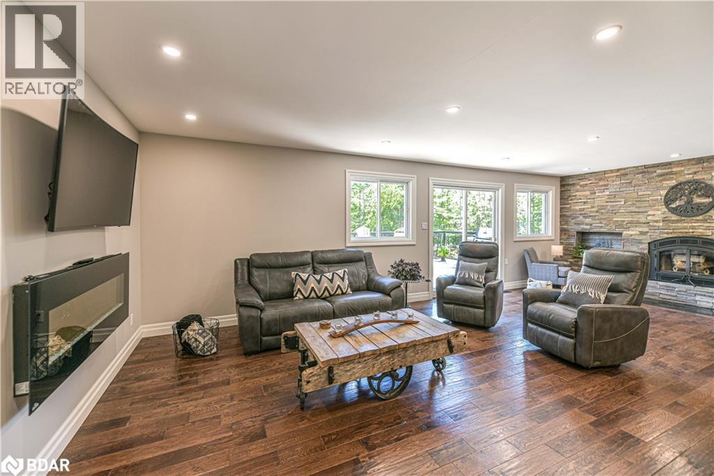Photo 27 of 3193 Muskoka Street, Severn ON