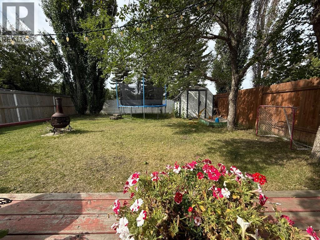 Photo 12 of 2914 56 Avenue, Lloydminster AB