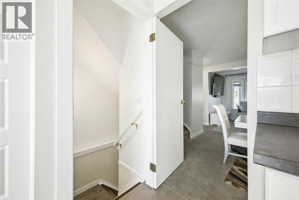 Single Family House for Sale in  Erin Road  SE Erin Woods Calgary 
