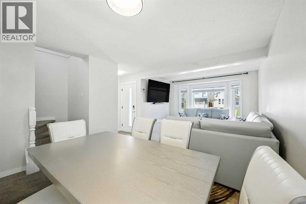 Single Family House for Sale in  Erin Road  SE Erin Woods Calgary 