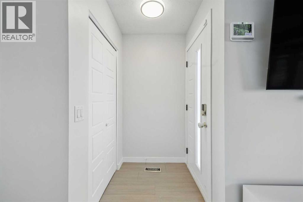 Single Family House for Sale in  Erin Road  SE Erin Woods Calgary 